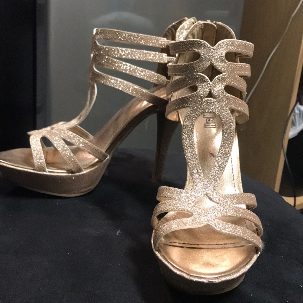 Sparkly Heels - Picture 1 of 2